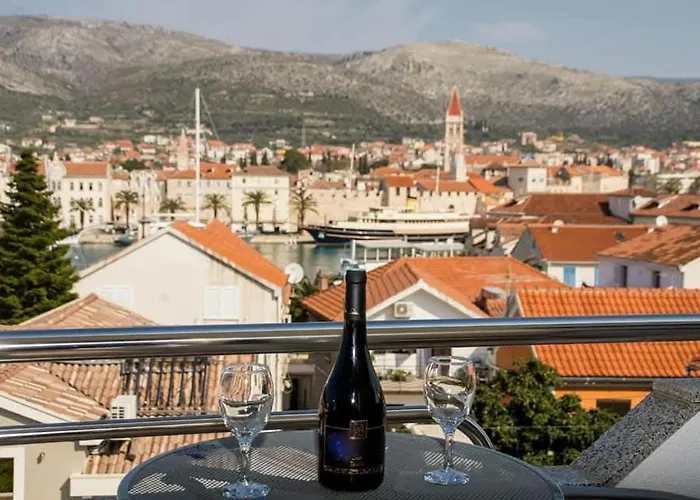 Апартаменты Carera *