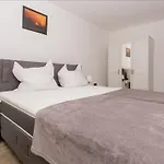 公寓 Carera 特罗吉尔