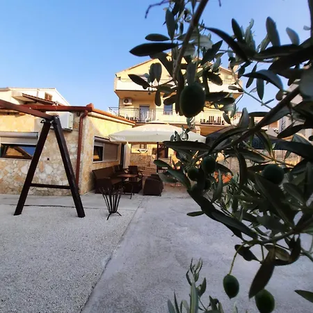 Carera Apartament *