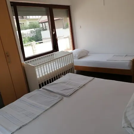 Carera * Trogir