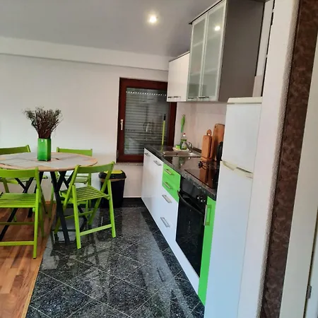 Apartman Carera